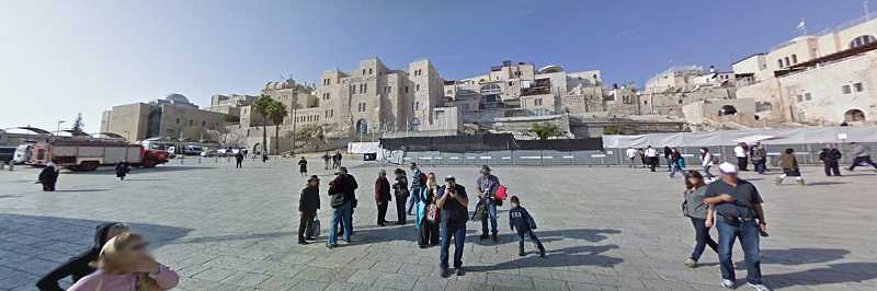 the height of the upper city above the west wall plaza